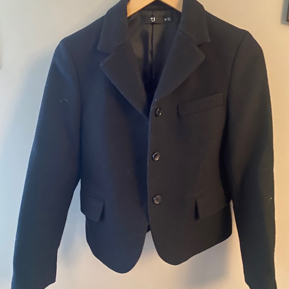 Stylish Black Blazer